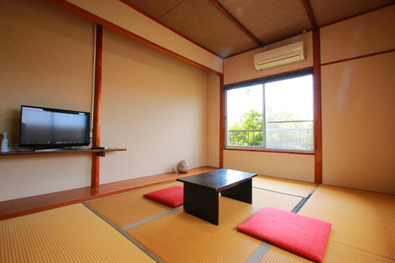 Family Ryokan Kawakyu With Showa Retro, Private Hot Spring Ibusuki Exterior photo