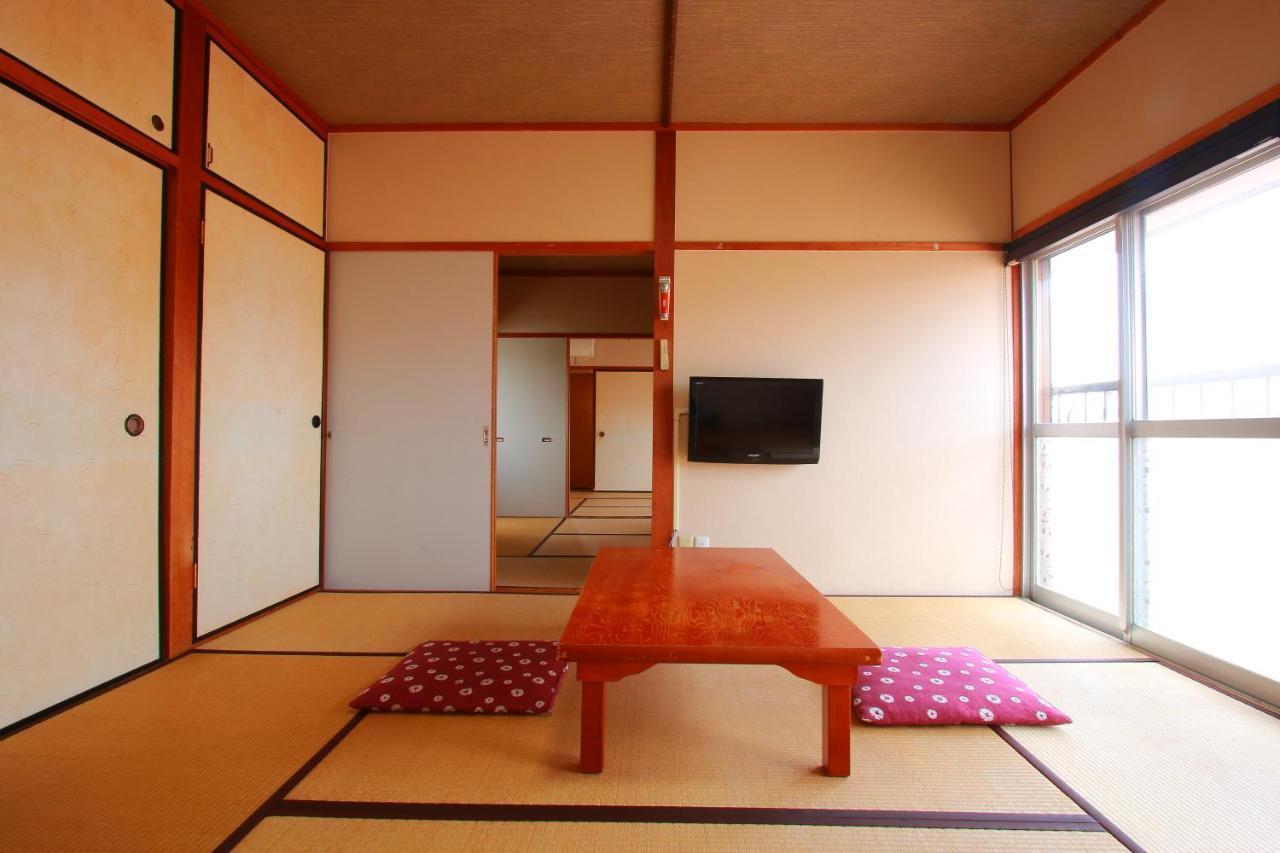 Family Ryokan Kawakyu With Showa Retro, Private Hot Spring Ibusuki Exterior photo